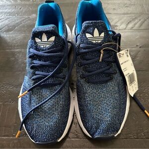 adidas Swift Run 22 blue and navy men’s Shoes